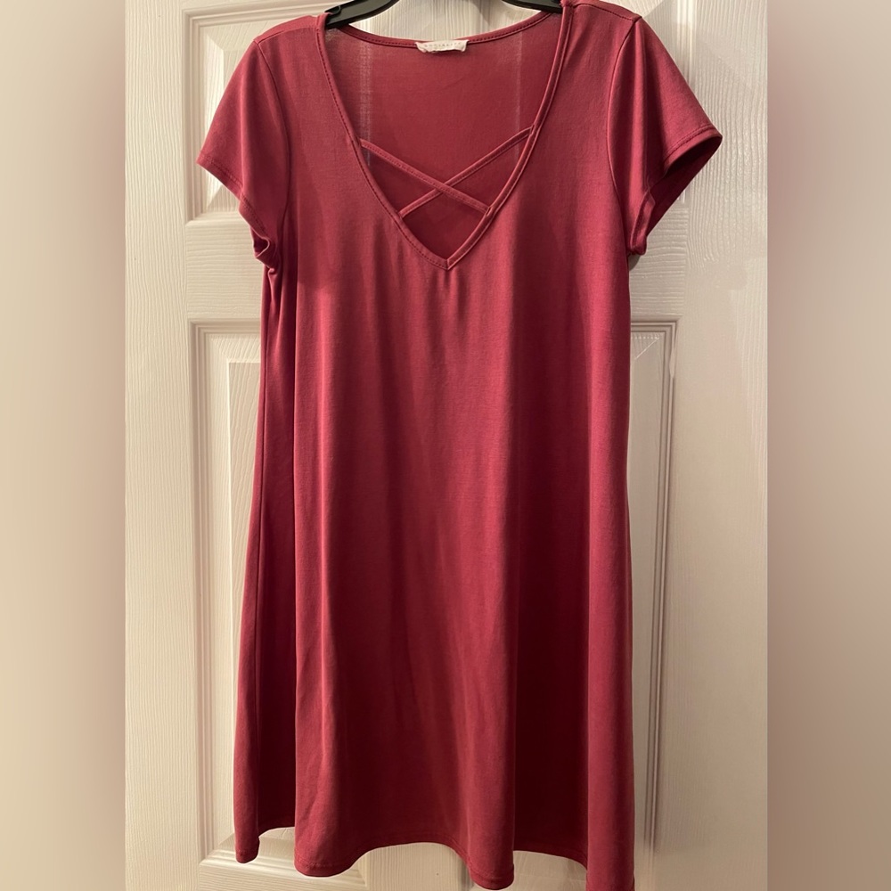 Red Crisscross Design Tunic Top